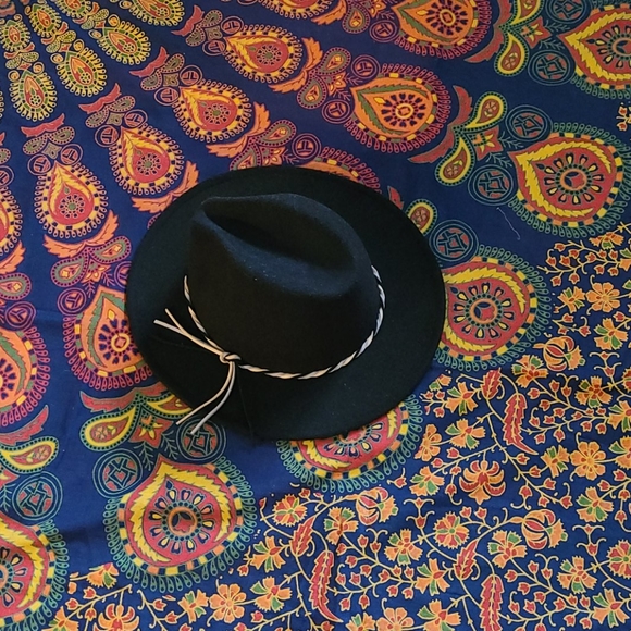 NWOT BO HO BED THROW SHEET OR WALL HANGING.BEACH B - Picture 14 of 16